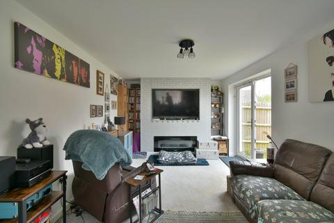 10 Redgrove Close, Bexhill-on-sea, TN39 5FD
