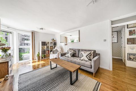 1 bedroom apartment for sale, Valley Place, Glenbuck Road, Surbiton