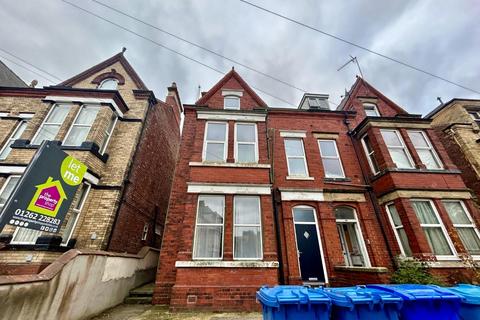 Studio to rent, Studio Second Floor Flat, Trinity Road, Bridlington, YO15 2HF