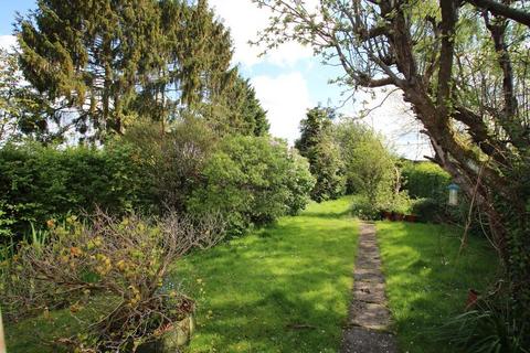 64 The Street, Fetcham, Leatherhead, KT22 9RF