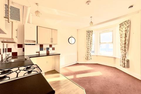 1 bedroom flat to rent, 13 Higher Tower Road, Newquay TR7