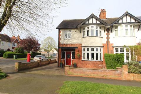 4 bedroom semi-detached house for sale, Howard Road, Leicester LE2
