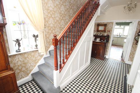 2 Howard Road, Glen Parva, Leicester, LE2 9JG