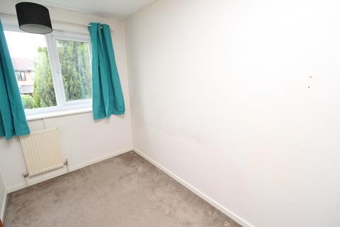 2 bedroom townhouse to rent, Talbott Close, Leicester LE9