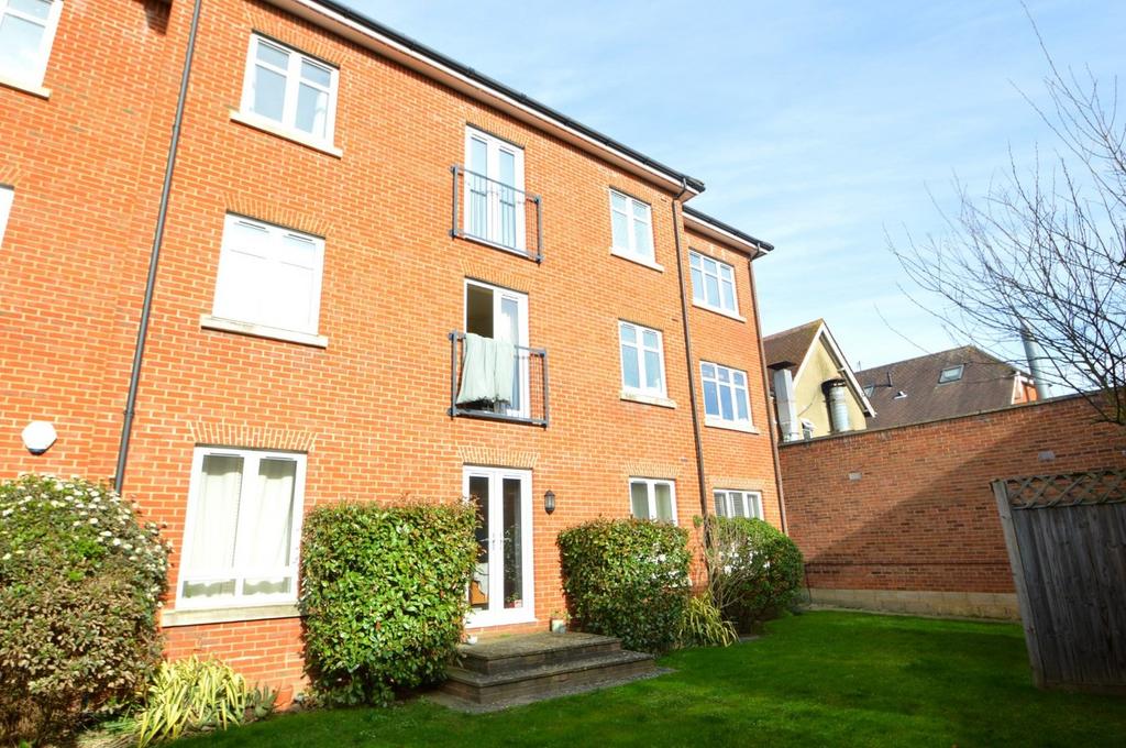 Balfour House, 5 Balfour Road... 1 bed apartment for sale £250,000