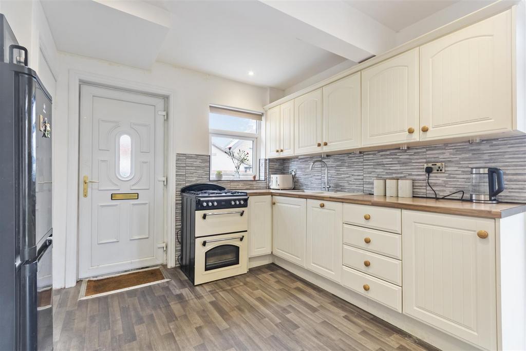 Family dining kitchen