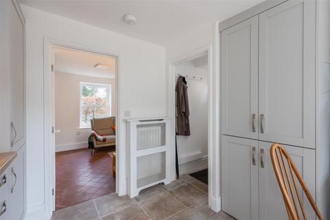 2 bedroom cottage to rent, Scarborough Road, Malton YO17