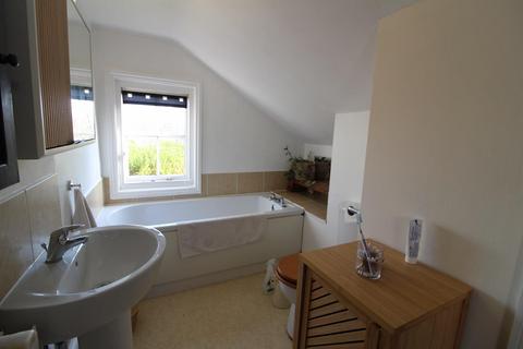 29 The Square, Spencers Wood, Reading, RG7 1BS