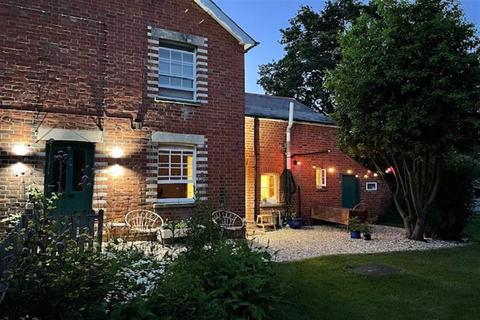29 The Square, Spencers Wood, Reading, RG7 1BS