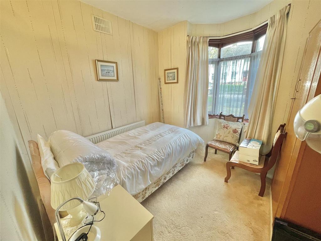 Bedroom 2.jpg