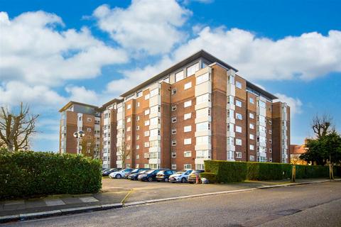 3 bedroom flat for sale, Raffles House, Brampton Grove, Hendon