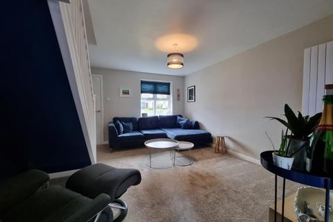 36 Laburnum Close, Hollywood, Birmingham, B47 5QW