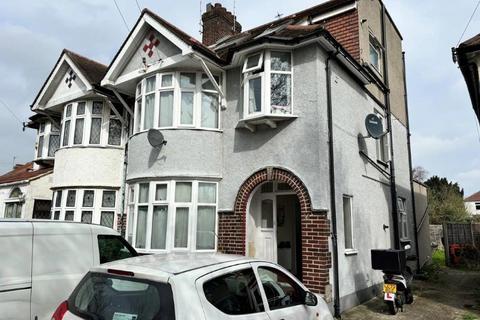 6 bedroom semi-detached house for sale, Hall Lane, London