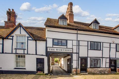 2 bedroom terraced house for sale, High Street, Old Amersham, Buckinghamshire, HP7 0DJ