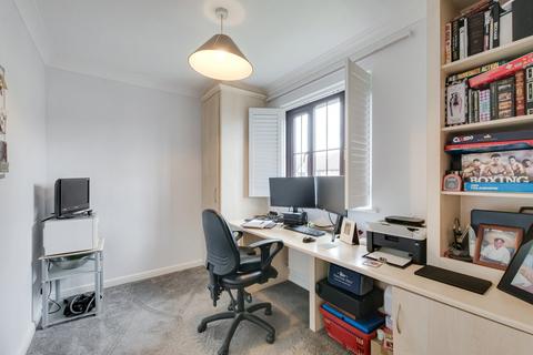 8 Bay Tree Close, Sidcup, DA15 8WH