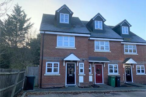 3 bedroom end of terrace house for sale, Nym Close, Surrey GU15