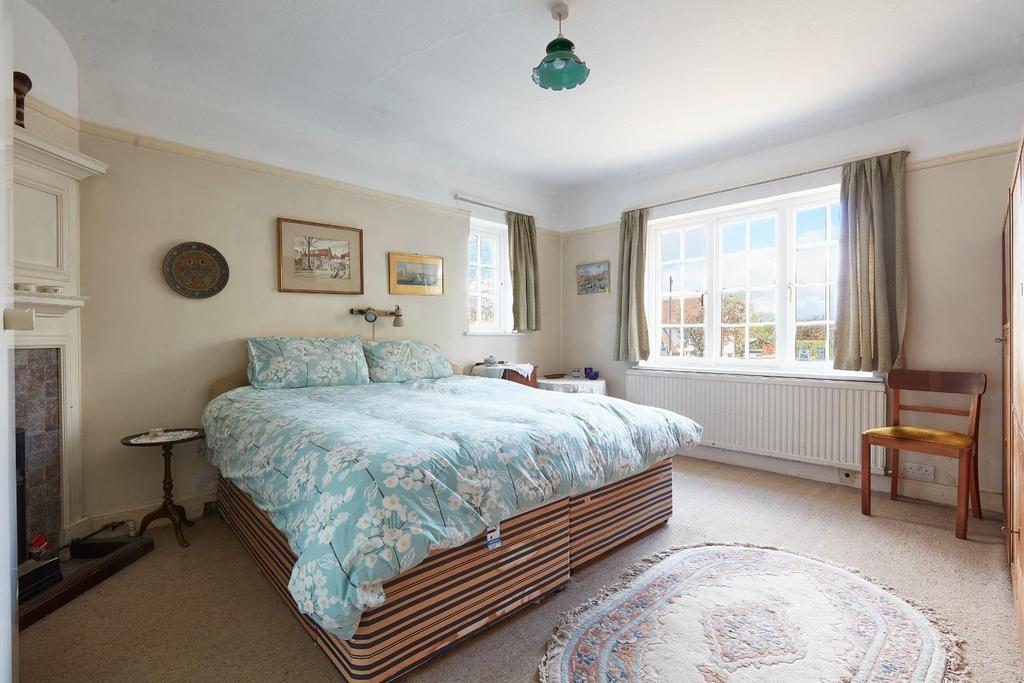 143 Huntingdon Road 020424 14.jpg