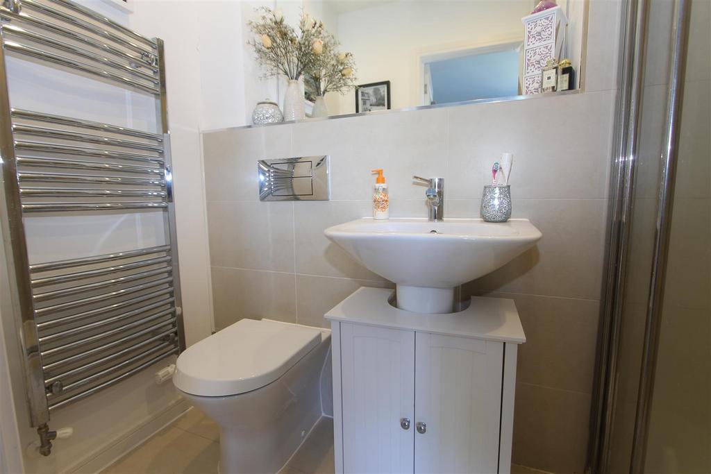 Ensuite.jpg