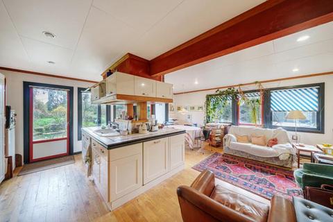 Hollywell Copes Lane, Bramshill, Hook, RG27 0RQ