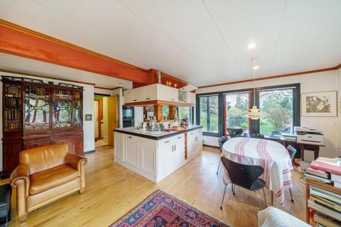 Hollywell Copes Lane, Bramshill, Hook, RG27 0RQ