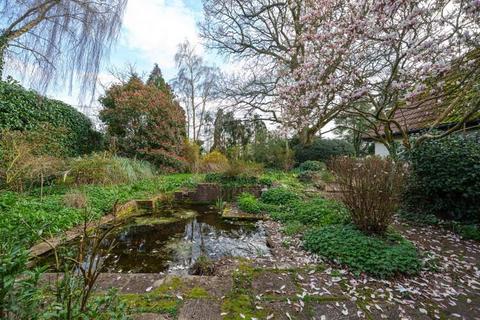 Hollywell Copes Lane, Bramshill, Hook, RG27 0RQ