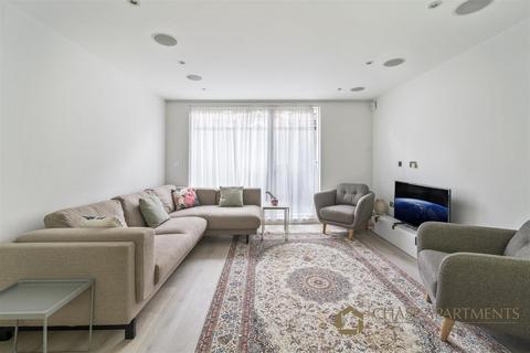 3 bedroom apartment to rent, Gatliff Road, London SW1W