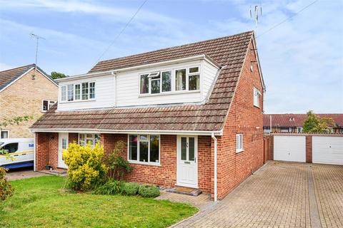3 bedroom semi-detached house for sale, Byways, Hampshire GU46
