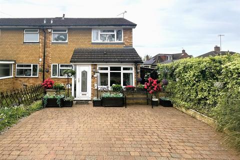 3 bedroom semi-detached house for sale, Larch Avenue, Bricket Wood, St. Albans