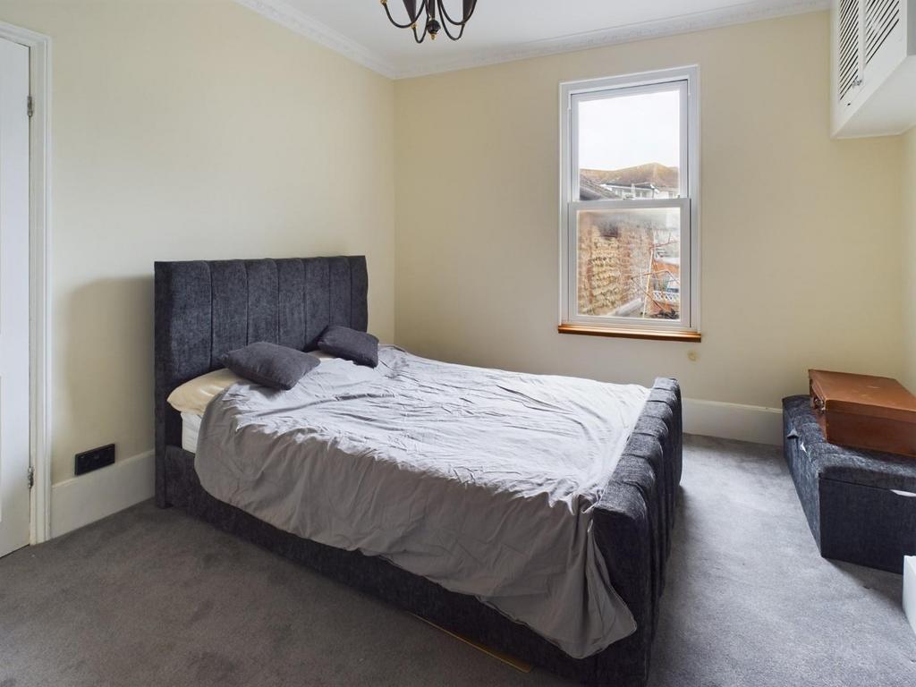 Bedroom 3.jpg