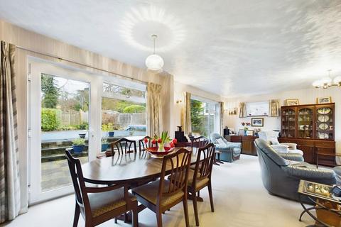5 bedroom detached house for sale, Hill Place, Southampton SO31