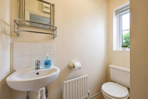 3 bedroom house for sale, Vestry Close, Andover