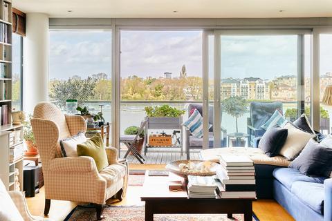 2 bedroom apartment for sale, Riverside Quarter, Wandsworth, SW18