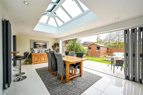 5 bedroom semi-detached house for sale, Tangmere
