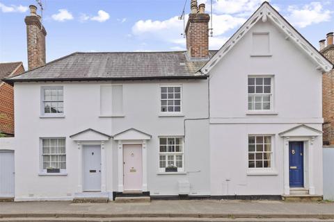2 bedroom terraced house for sale, Petworth Road, Haslemere