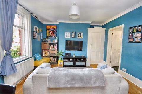 1 bedroom flat for sale, Selwyn Road, Eastbourne