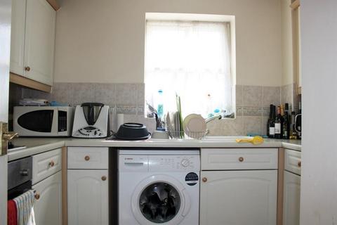 1 bedroom flat to rent, Chamberlayne Avenue, Wembley, Middlesex, HA9 8SS