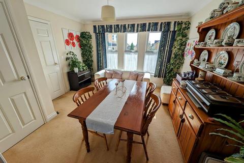 16 Corbett Close, Yate, Bristol, BS37 7BA