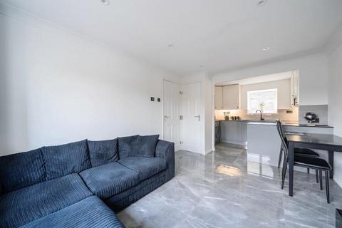 1 bedroom apartment for sale, Friary Court, Woking GU21