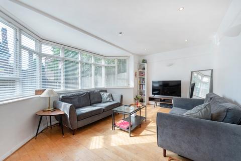 1 bedroom flat to rent, The Avenue, Chiswick W4