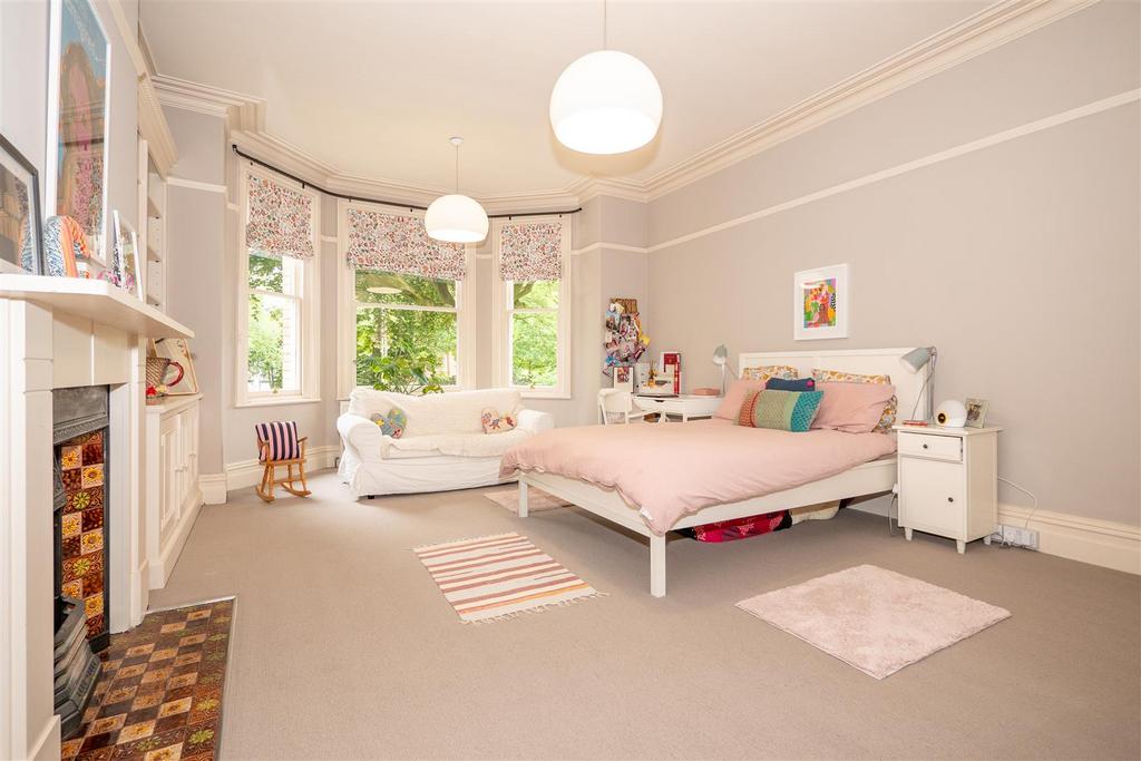 Bedroom 2 Aspect 2