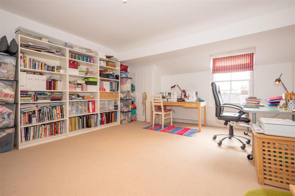 Bedroom 5 Aspect 2