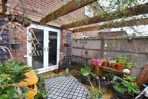 4 bedroom semi-detached house for sale, The Meadows, Shepshed LE12