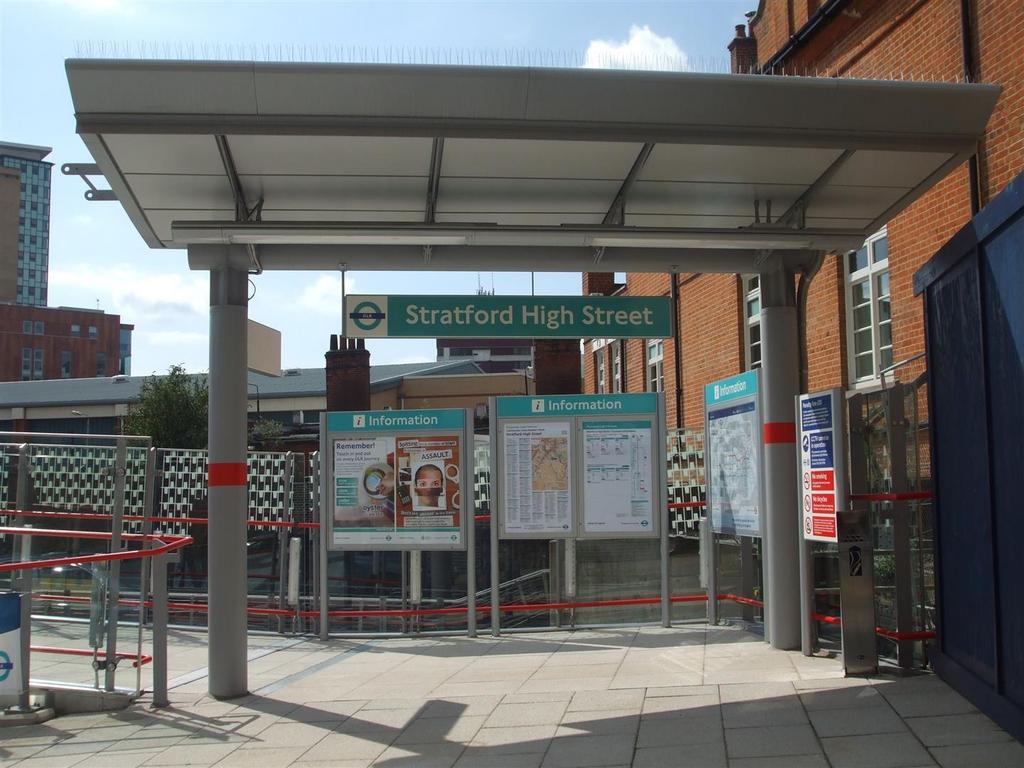 Stratford high street dlr