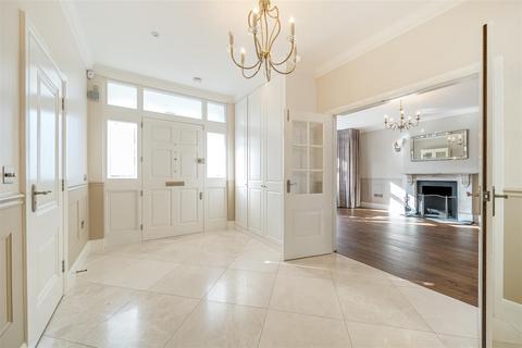 6 bedroom detached house for sale, Oman Avenue, London, NW2
