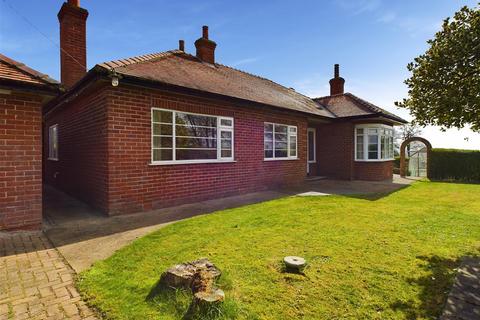 2 bedroom detached bungalow for sale, Wold Garth, Wold Road, Nafferton, Driffield, YO25 4LD