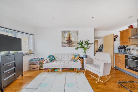2 bedroom flat for sale, Southwark Park Road, Bermondsey, SE16