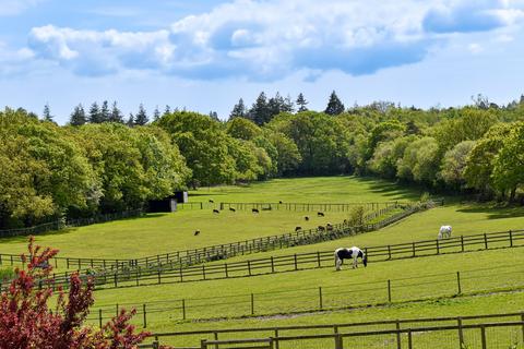 4 bedroom equestrian property for sale, Ipers Bridge, Nr Beaulieu, SO45