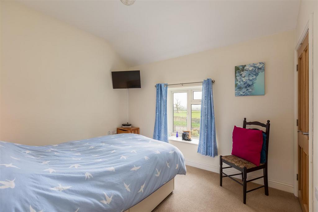 South View Bedroom 1-1.jpg
