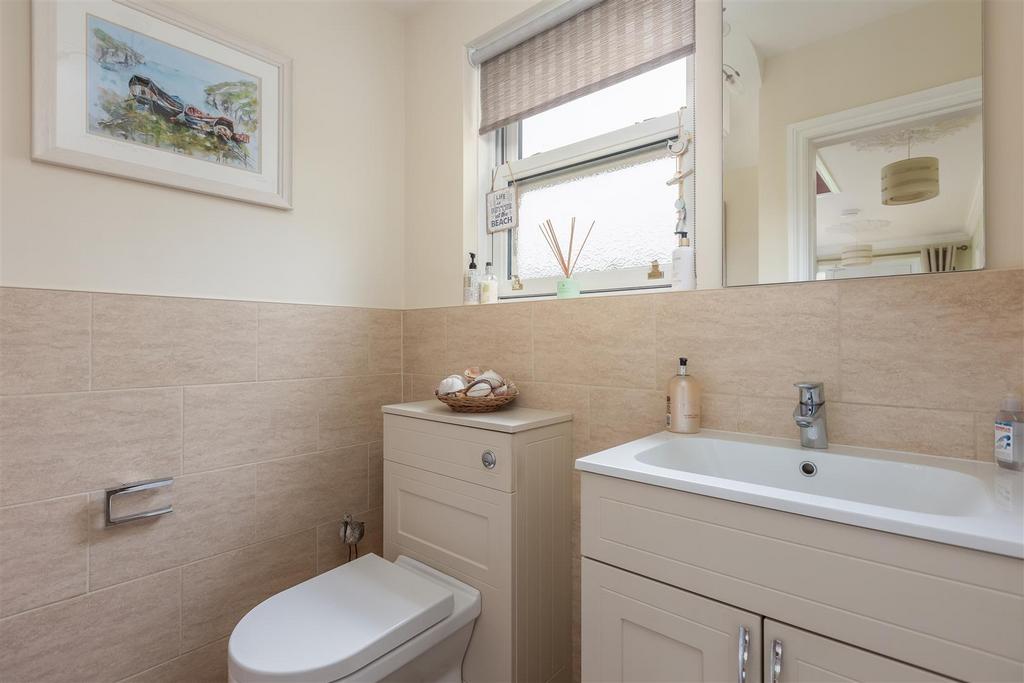 High Grange House WC.jpg