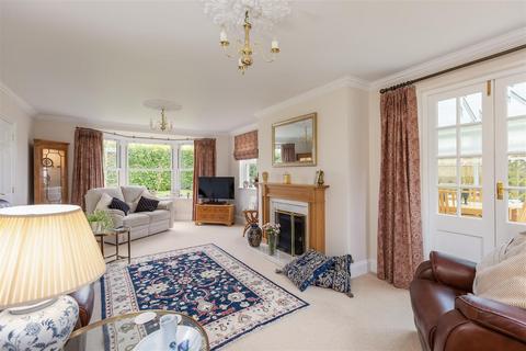 4 bedroom detached house for sale, South Lane, Thornton-Le-Dale, Pickering